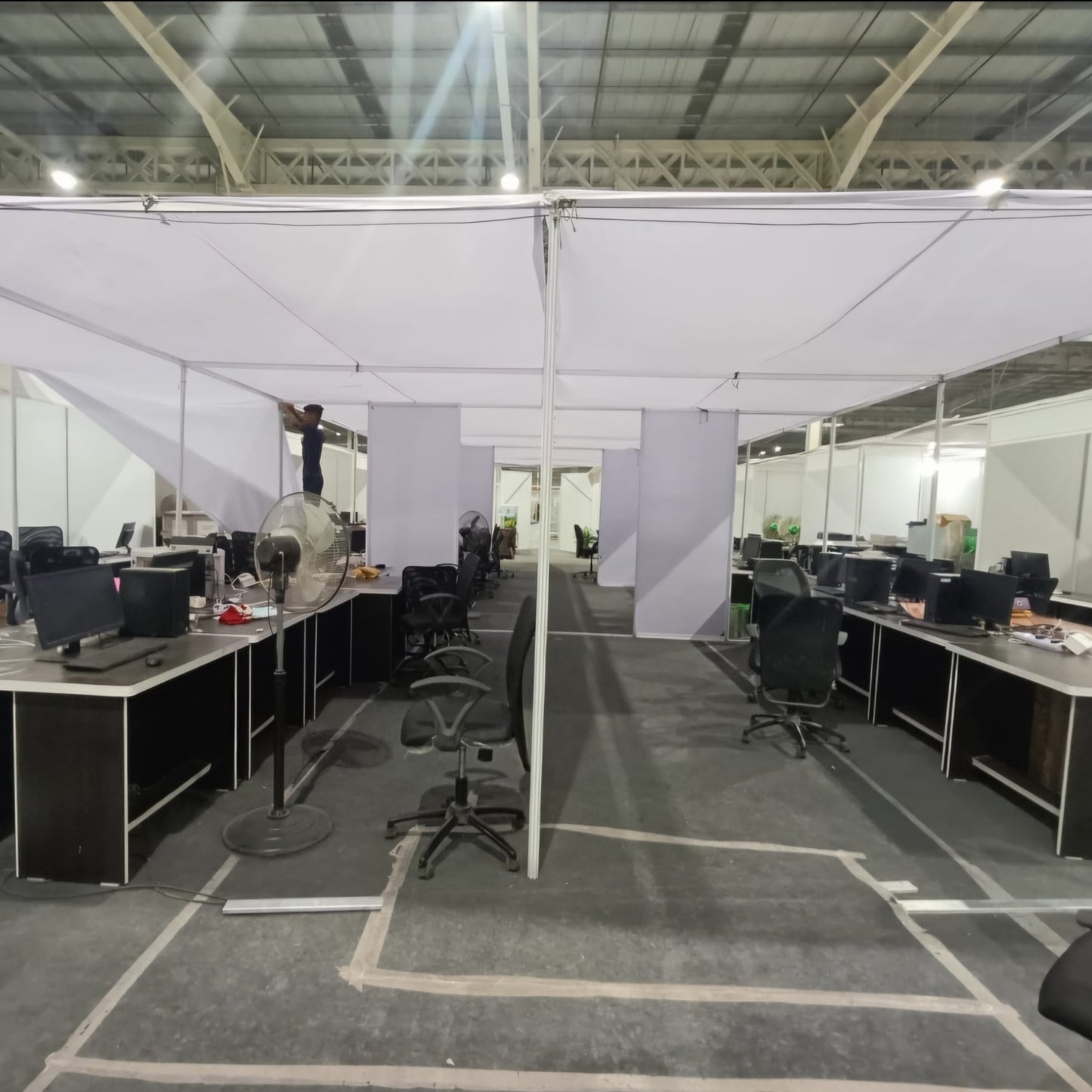 Octonorm Stall (10x10) FT