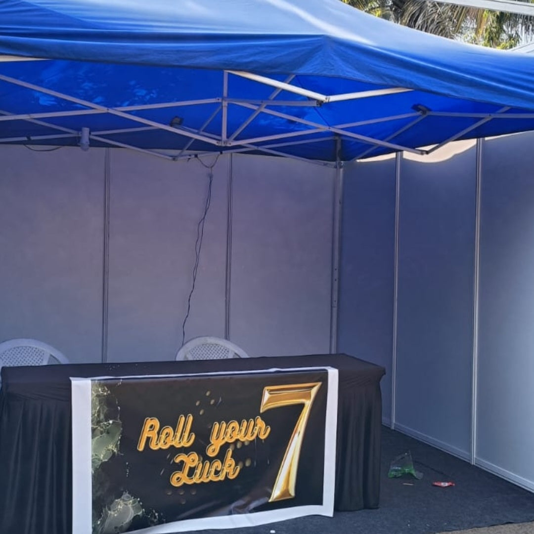 Octonorm Stall with Canopies