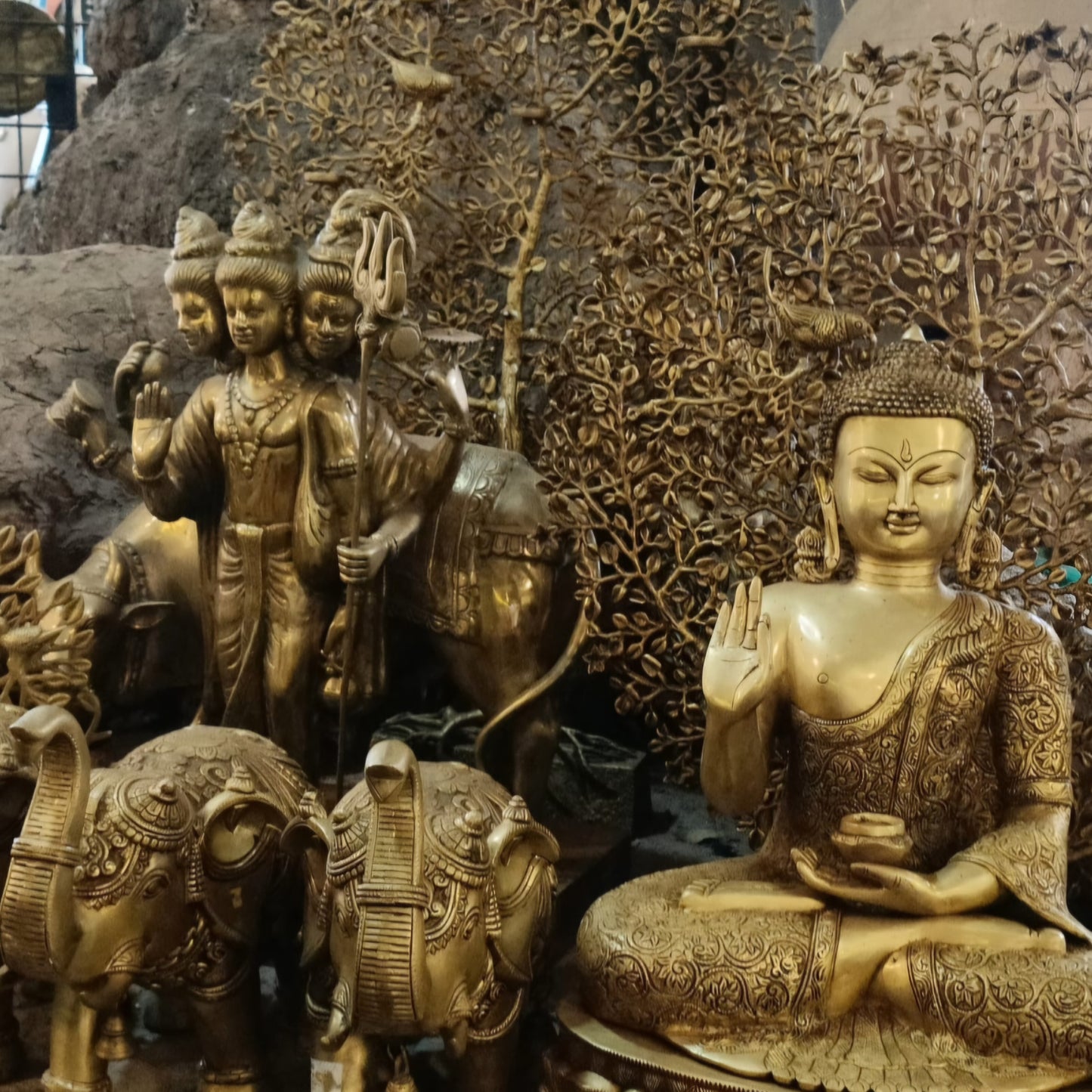 Decorative Statues (Murti)