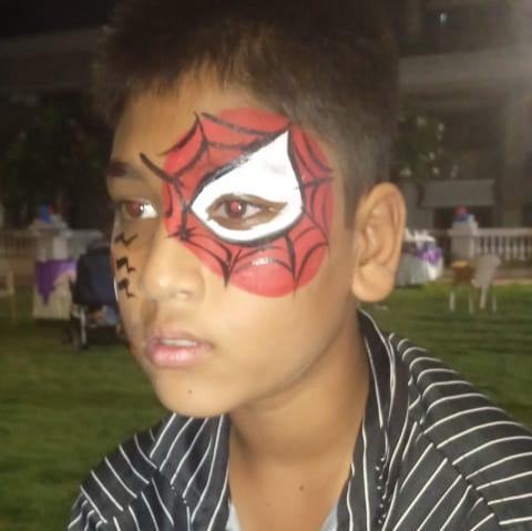 Face Painting Station