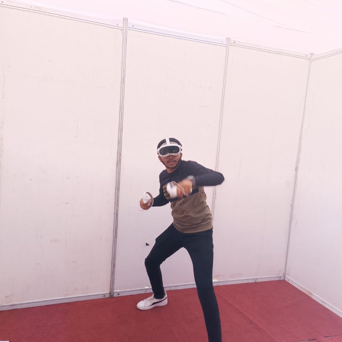 VR Virtual Game Rental (Boxing & More)