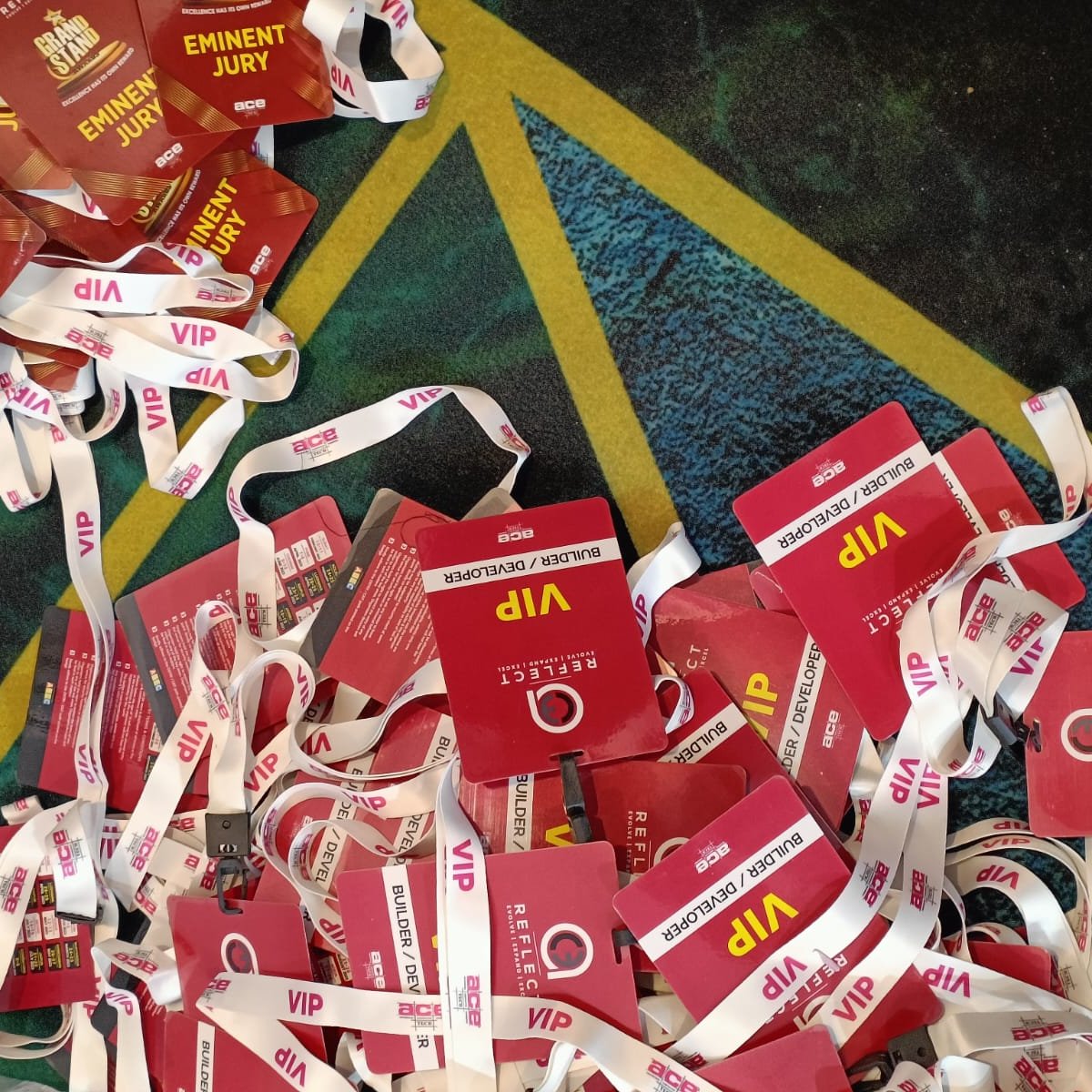 Conference Badge Entry Pass & Customise lanyard