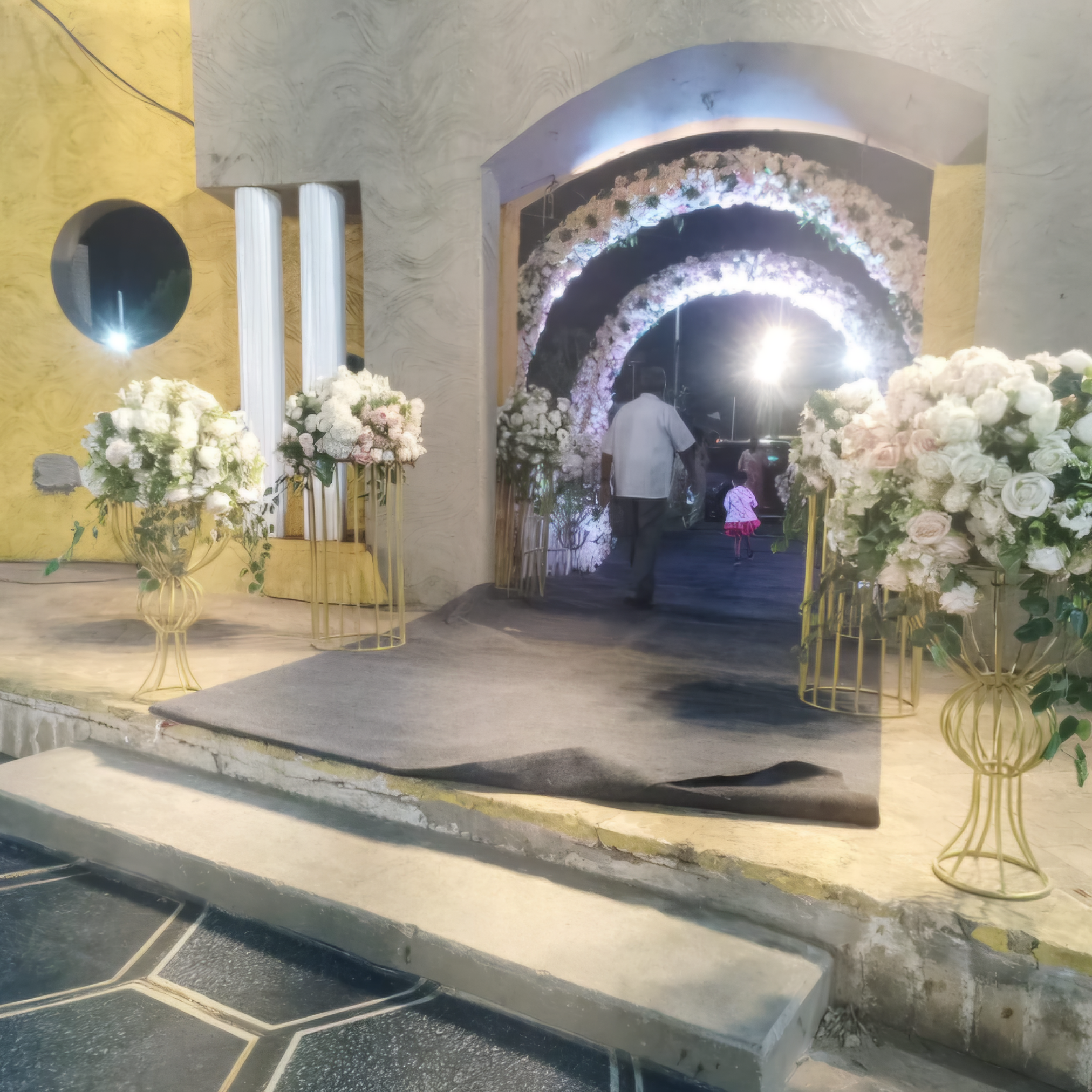 Artificial Flowers for Venue Decoration