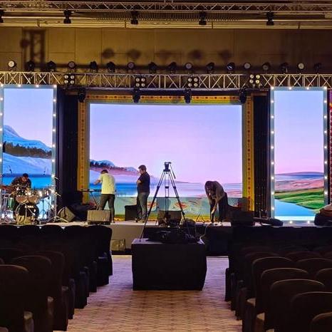 LED screen