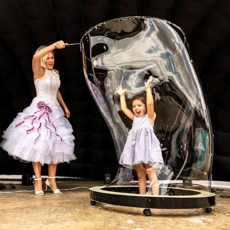 Bubble Show Performance